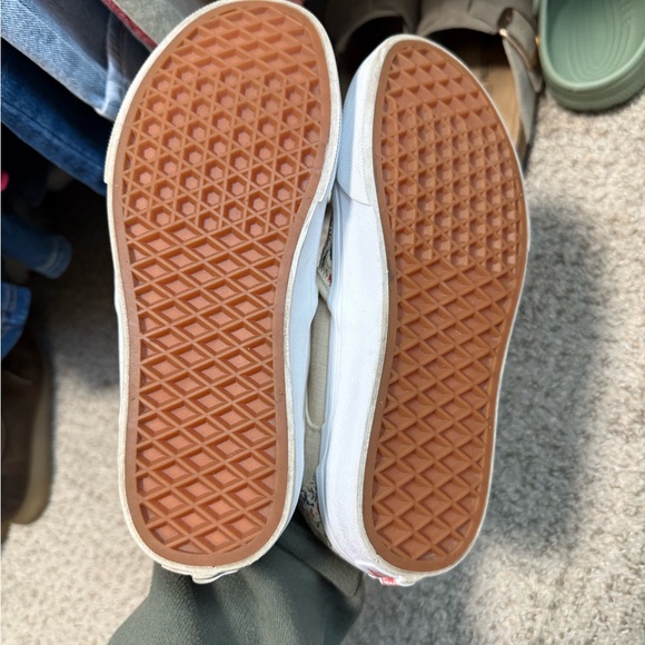 Vans Floral Slip-On Sneakers in Cream with Red & Navy Accents - Picture 3 of 3